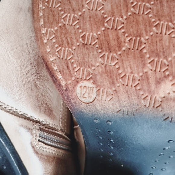 Vintage 93| Brown Heeled Side Zip Ankle Boot Sz 12W Prairie Cottagecore - Picture 10 of 13